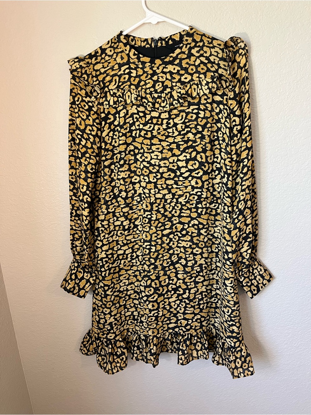 Who What Wear Leopard Print Ruffle Mini Dress XS Black Gold Party Holiday Vegas
